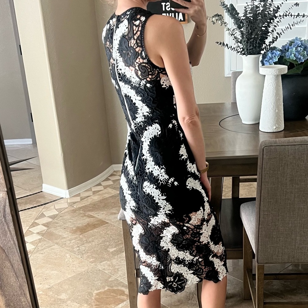 KARINA GRIMALDI maura lace Sheath dress black & white lace XS - Picture 2 of 4